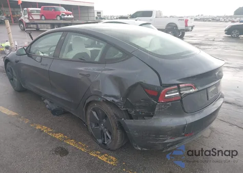 2023 Tesla Model 3 Long Range Dual Motor All-Wheel Drive z USA, uszkodzony, nr VIN 5YJ3E1EB1PF662700